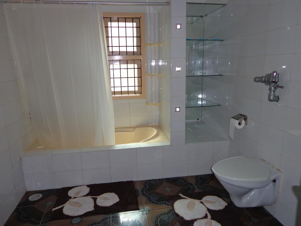 Remisha Service Apartments Chennai Værelse billede