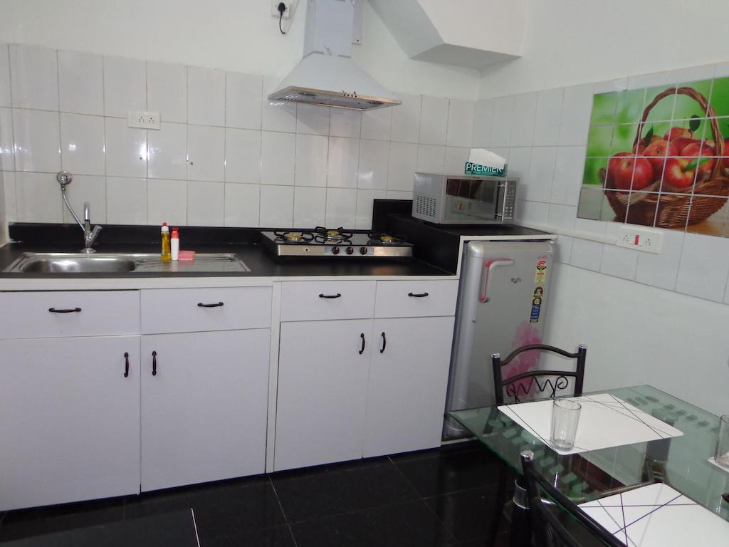 Remisha Service Apartments Chennai Værelse billede